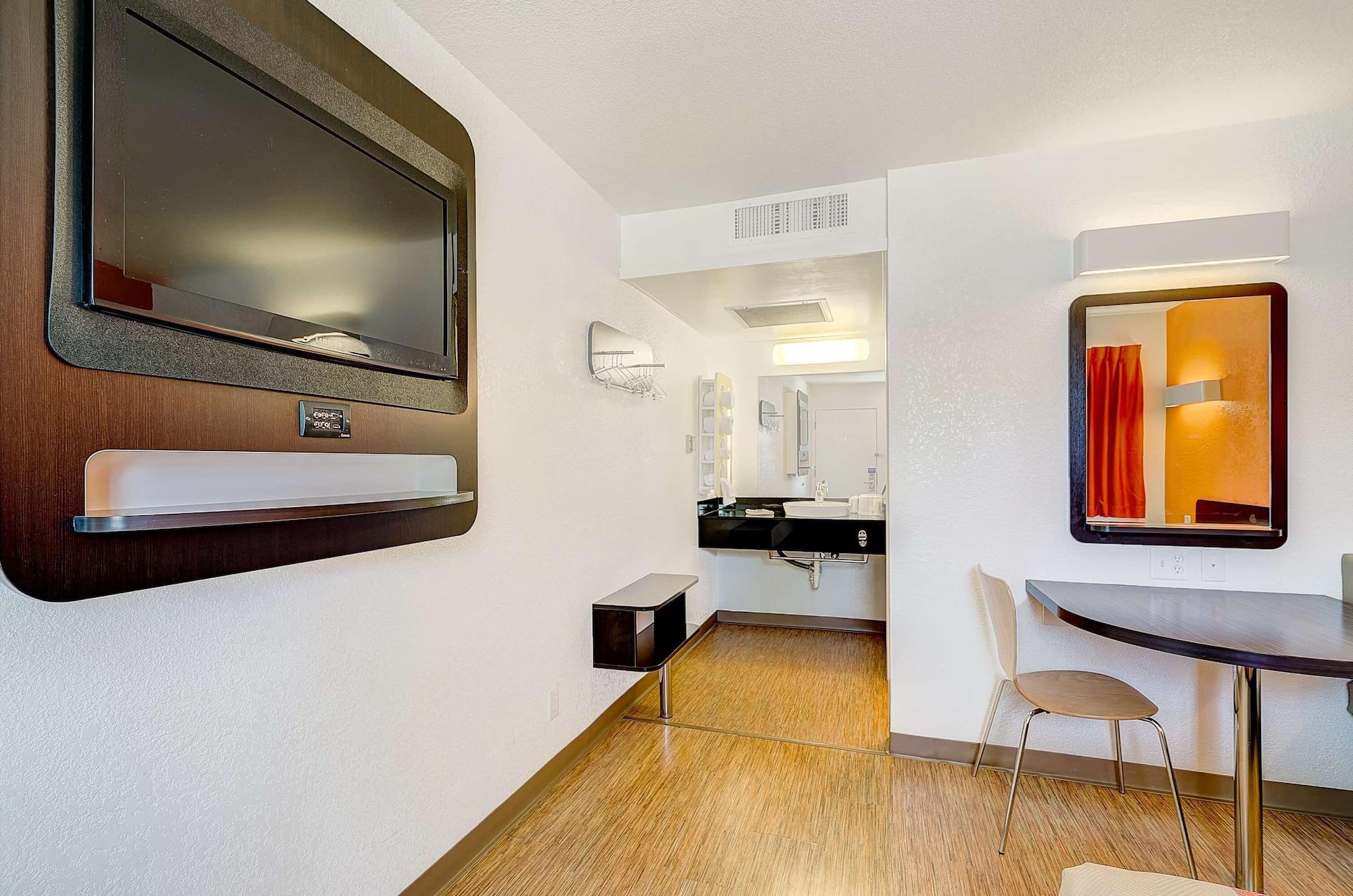 Park Inn By Radisson, ソーントン エクステリア 写真