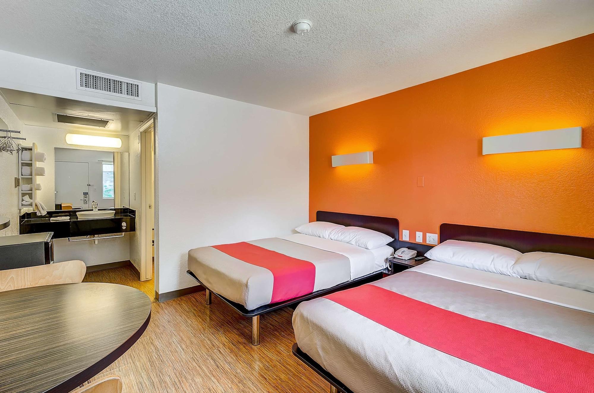 Park Inn By Radisson, ソーントン エクステリア 写真