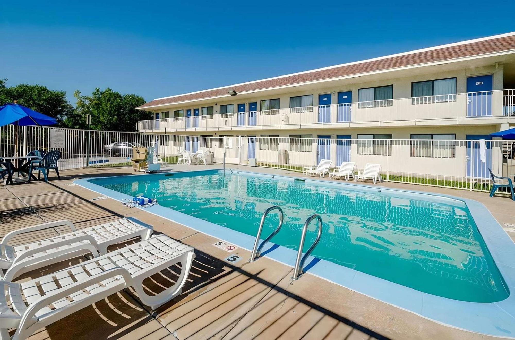 Park Inn By Radisson, ソーントン エクステリア 写真